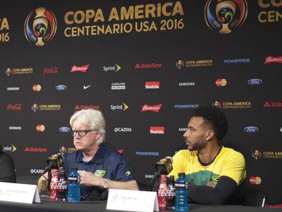 Head coach of Jamaica national soccer team Winfried Schafer (L) and player Giles Barnes (R) speak during a press conference PK Pressekonferenz in Pasadena, US, 08 June 2016. Jamaica will face Mexico as part of Copa America Centenario soccer tournament. Press conference of Jamaica !ACHTUNG: NUR REDAKTIONELLE NUTZUNG!  PAS03 20160609-636010546395268077