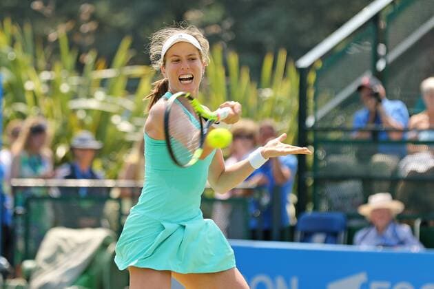 09.06.2016. Nottingham Tennis Centre, Nottingham, England. Aegon WTA Tennis Damen Nottingham Open Day 6. Johanna Konta of Great Britain in action against Saisai Zheng of China xDavidxKissmanx  ActionPlus11746597