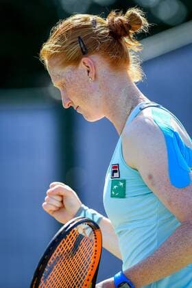Belgian Alison Van Uytvanck and celebrates after winning a tennis game between Belgian Alison Van Uytvanck and Jelena Jankovic versus Croatian Darija Jurak and Australian Anastasia Rodionova during the quarter finals of the women s doubles tournament at Ricoh Open WTA Tennis Damen tennis tournament in Rosmalen, the Netherlands, Thursday 09 June 2016. LUCxCLAESSEN  x04868458x