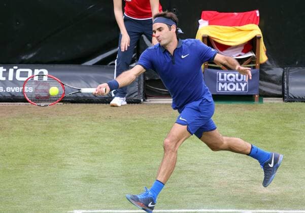 Tennis MercedesCup 2016 Stuttgart Weissenhof Deutschland, Stuttgart, 09.06.2016, Tennis, MercedesCup 2016, Stuttgart Weissenhof: Roger Federer (SUI).