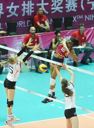 (160610) -- BEILUN, June 10, 2016 -- Foluke Akinradewo of the United States spikes the ball during the FIVB Women s Volleyball World Grand Prix 2016 Pool A1 Preliminary Round match against Germany at Beilun Sports and Arts Hall in Beilun District of Ningbo, east China s Zhejiang Province, June 10, 2016. The United States won 3-0.)(wll) (SP)CHINA-BEILUN-VOLLEYBALL-FIVB-WOMEN S WORLD GRAND PRIX-POOL A1-PRELIMINARY ROUND(CN) HuangxZongzhi 