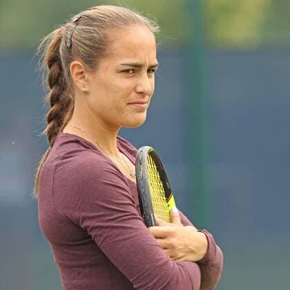 10.06.2016. Nottingham Tennis Centre, Nottingham, England. Aegon WTA Tennis Damen Nottingham Open Day 7. Monica Puig of Puerto Rica waiting for her practise session to start xDavidxKissmanx  ActionPlus11746936