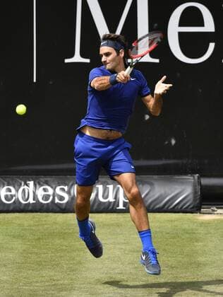 Roger Federer (SUI) Aktion 10.06.2016 Tennis Mercedes-Cup Stuttgart Weißenhof 04.06..-12.06.2016 MercedesCup Stuttgart Weißenhof 2016