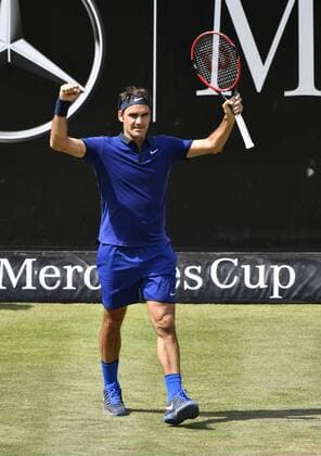Roger Federer (SUI) jubelt nach Gewinn des Matches Matchgewinn 10.06.2016 Tennis Mercedes-Cup Stuttgart Weißenhof 04.06..-12.06.2016 MercedesCup Stuttgart Weißenhof 2016