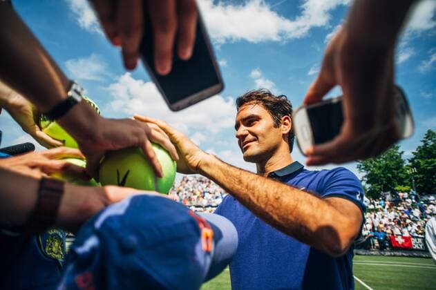 MercedesCup: Roger Federer gegen Florian Mayer Spiel, Übersichten und Autogrammstunde aus nächster nähe Stuttgart, Baden-Württemberg, Germany, Europa Fotograf: 7aktuell.de Gerlach MercedesCup: Roger Federer gegen Florian Mayer Copyright: 7aktuellx xwww.7aktuell.de FlorianxGerlach