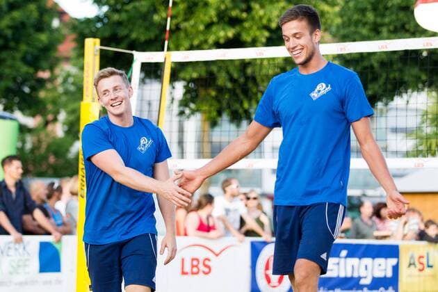 Johannes Elsaesser (TV Rottenburg) und Jannis Hopt (United Volleys RheinMain); LBS Cup Beachvolleyball Friedrichshafen, Promenade, Friedrichshafen Germany, 20160610; Friedrichshafen Copyright: Wuechnerx xEibner-Pressefoto EP_nwr