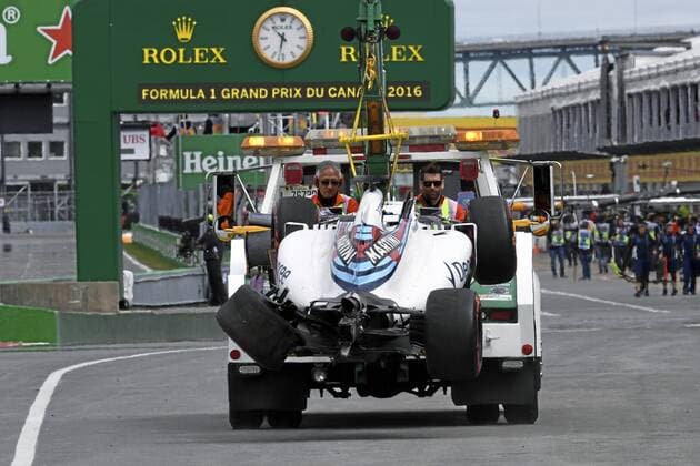 Crash Felipe Massa. First practice session of Canada F1 GP at Gilles Villeneuve circuit. In this picture, Felipe Massa s accident. xRUBIOx  RV RACING PRESS