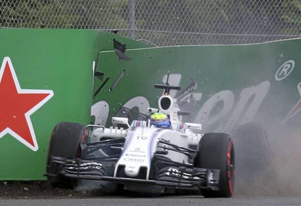 Crash Felipe Massa. First practice session of Canada F1 GP at Gilles Villeneuve circuit. In this picture, Felipe Massa s accident. xRUBIOx  RV RACING PRESS