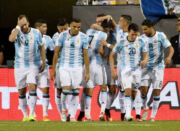 Argentina celebrates defender Nicolas Otamendi s goal during the first half of a 2016 Copa America Centenario Group D match against Panama at Soldier Field in Chicago on June 10, 2016. Argentina defeated Panama 5-0.  CHI2016061007 BRIANxKERSEY