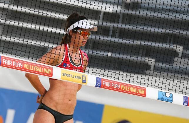 Beach volleyball Beachvolleyball - CEV Continental Cup BADEN BEI WIEN,AUSTRIA,11.JUN.16 - BEACH VOLLEYBALL - CEV Continental Cup, ladies, final. Image shows Lena Plesiutschnig (AUT). GEPAxpictures xPhilippxBrem