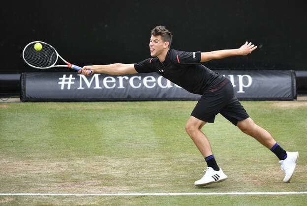 Dominic Thiem (AUT) Aktion 11.06.2016 Halbfinale Tennis Mercedes-Cup Stuttgart Weißenhof 04.06..-12.06.2016 MercedesCup Stuttgart Weißenhof 2016