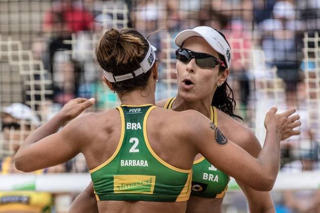 1 Agatha Bednarczuk 2 Barbara Seixas De Freitas (BRA) FiVB Worldtour Major Hamburg