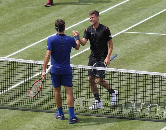 11.06.2016, Mercedes Cup Stuttgart, ATP Tennis Herren Tour, Tennis im Bild: Dominic Thiem (AUT) siegt vs Roger Federer
