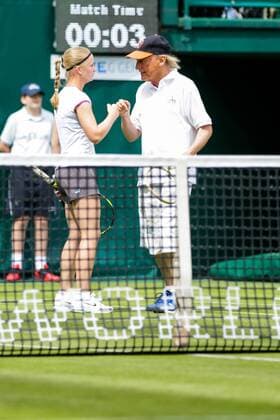 GER., Gerry Weber Open, Showmatch Otto Waalkes vs Christopher Kas 11.06.2016, Gerry Weber Stadion, Halle in Westfalen, GER, Gerry Weber Open, Turniertag 1, im Bild Komiker Otto Waalkes während des Showmatches Foto @ nordphoto Rauch Local Caption nordphotoxrauch