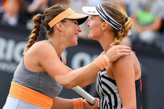 Swiss Belinda Bencic and French Kristina Mladenovic embrace after a tennis game between Swiss Belinda Bencic and French Kristina Mladenovic in the semi-finals of the women s singles at the Ricoh Open WTA Tennis Damen tennis tournament in Rosmalen, the Netherlands, Saturday 11 June 2016. LUCxCLAESSEN  x04869622x