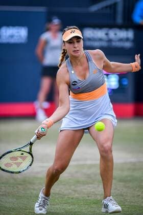 Swiss Belinda Bencic pictured in action during a tennis game between Swiss Belinda Bencic and French Kristina Mladenovic in the semi-finals of the women s singles at the Ricoh Open WTA Tennis Damen tennis tournament in Rosmalen, the Netherlands, Saturday 11 June 2016. LUCxCLAESSEN  x04869642x
