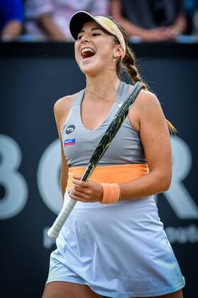Swiss Belinda Bencic celebrates during a tennis game between Swiss Belinda Bencic and French Kristina Mladenovic in the semi-finals of the women s singles at the Ricoh Open WTA Tennis Damen tennis tournament in Rosmalen, the Netherlands, Saturday 11 June 2016. LUCxCLAESSEN  x04869648x