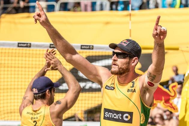 1 Alison Cerutti 2 Bruno Oscar Schmidt (BRA) FiVB Worldtour Major Hamburg