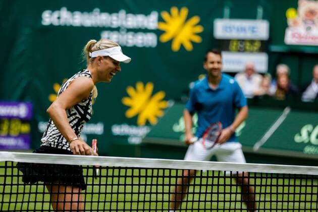 GER., Gerry Weber Open, Champions Trophy 11.06.2016, Gerry Weber Stadion, Halle in Westfalen, GER, Gerry Weber Open, Turniertag 1, Champions Trophy, im Bild Angelique Kerber mit Nicolas Kiefer Foto @ nordphoto Rauch Local Caption nordphotoxrauch