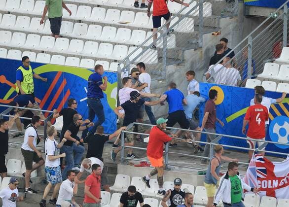EURO 2016, Ausschreitungen auf der Tribüne beim Spiel England - Russland Russian fans confront England fans at the end of the match during the UEFA European Championship EM Europameisterschaft 2016 match at the Stade Velodrome, Marseille. Picture date June 11th, 2016 Pic David Klein Sportimage EDITORIAL USE ONLY. No use with unauthorised audio, video, data, fixture lists, club league logos or live services. Online in-match use limited to 120 images, no video emulation. No use in betting, games or single club league player publications.