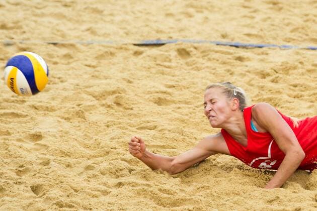 Hechtbagger Susanne Lotz; LBS Cup Beachvolleyball Friedrichshafen, Promenade, Friedrichshafen Germany, 20160612; Friedrichshafen Copyright: Wuechnerx xEibner-Pressefoto EP_nwr