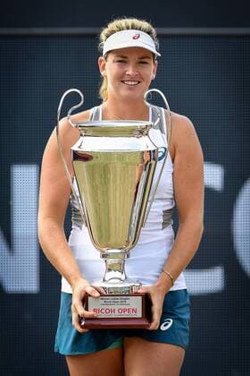 American Coco Vandeweghe pictured with the trophy after winning a tennis game between French Kristina Mladenovich and American Coco Vandeweghe in the finals of the women s singles at the Ricoh Open WTA Tennis Damen tennis tournament in Rosmalen, the Netherlands, Sunday 12 June 2016. LUCxCLAESSEN  x04869839x