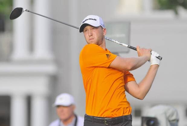 June 12, 2016: Daniel Berger watches his shot down the 17th fairway during the fourth round of the FedEx St. Jude Classic at TPC Southwind in Memphis, Tennessee. Austin McAfee CSM PGA Golf Herren 2016: FedEx St. Jude Classic JUNE 12 - ZUMAc04_