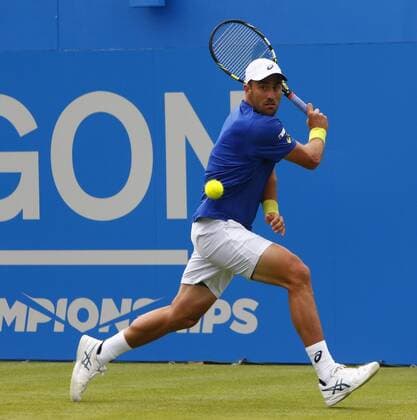 13.06.2016. Queens Club, London, England. Aegon Queens Tennis Championships Day One. Steve Johnson (USA) hits a backhand during his singles match against Richard Gasquet (FRA). xAlanxMartinx  ActionPlus11748807