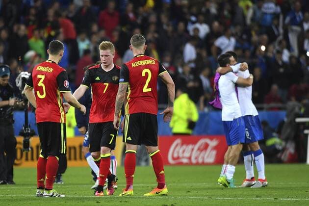 Vermaelen Thomas defender of Belgium, De Bruyne Kevin forward of Belgium, Alderweireld Toby defender of Belgium FOOTBALL : Belgique vs Italie - UEFA EURO EM Europameisterschaft Fussball 2016 - Lyon - 13 06 2016 PhotoNews Panoramic  607758555