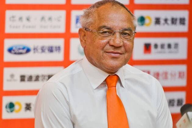 JINAN, CHINA - JUNE 14: (CHINA OUT) Felix Magath is appointed as new manager of Shandong Luneng Taishan FC at a press conference PK Pressekonferenz on June 14, 2016 in Jinan, Shandong Province of China.  CFP486302907 