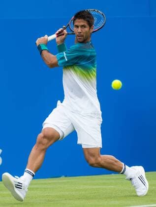 (160614) -- LONDON, June 14, 2016 -- Fernando Verdasco of Spain returns a shot during his singles first round match against Stan Wawrinka of Switzerland during day two of the ATP Tennis Herren 500 Aegon Championships at the Queen s Club in London, Britain on June 14, 2016. ) (SP)BRITAIN-LONDON-TENNIS-AEGON CHAMPIONSHIPS-WAWRINKA VS VERDASCO JonxBuckle 