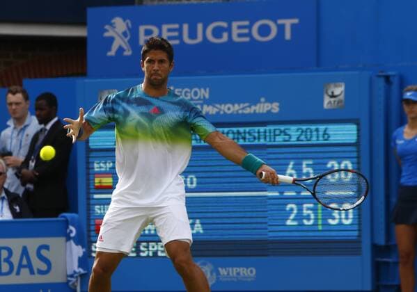 14.06.2016. Queens Club, London, England. Aegon Queens Tennis Championships Day Two. Fernando Verdasco (ESP) heads towards a straight sets victory in his 1st round match against number 2 seed, Stan Wawrinka (SUI). xAlanxMartinx  ActionPlus11749043
