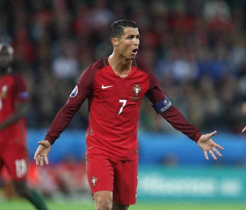 Cristiano Ronaldo of Portugal remonstrates with referee during the UEFA European Championship EM Europameisterschaft 2016 match at the Stade Geoffroy Guichard, Saint Etienne. Picture date June 14th, 2016 Pic Phil Oldham Sportimage EDITORIAL USE ONLY. No use with unauthorised audio, video, data, fixture lists, club league logos or live services. Online in-match use limited to 120 images, no video emulation. No use in betting, games or single club league player publications.