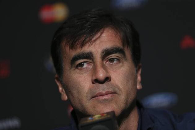 Copa America, Nationaltrainer Gustavo Quinteros - PK Nationalteam Ekuador National soccer selection of Ecuador s Coach, Gustavo Quinteros, speaks during a team s press conference PK Pressekonferenz at Century Link stadium in Seattle (EE.UU.). Ecuador will face USA on 16 June , in a Copa America Centenario 2016 quarter finals match. EFE David Fernandez PRESS CONFERENCE OF THE ECUADORIAN national team Nationalteam !ACHTUNG: NUR REDAKTIONELLE NUTZUNG!  ECU12 20160616-636016450729758162