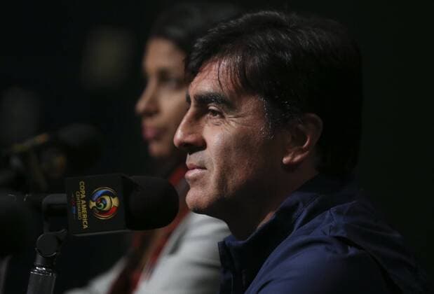 Copa America, Nationaltrainer Gustavo Quinteros - PK Nationalteam Ekuador National soccer selection of Ecuador s Coach, Gustavo Quinteros, speaks during a team s press conference PK Pressekonferenz at Century Link stadium in Seattle (EE.UU.). Ecuador will face USA on 16 June , in a Copa America Centenario 2016 quarter finals match. EFE David Fernandez PRESS CONFERENCE OF THE ECUADORIAN national team Nationalteam !ACHTUNG: NUR REDAKTIONELLE NUTZUNG!  ECU11 20160616-636016451353290162