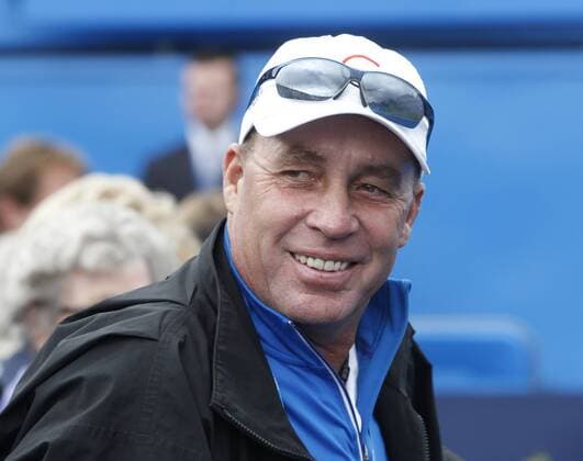16.06.2016. Queens Club, London, England. Aegon Queens Tennis Championships Day Four. Ivan Lendl arrives courtside for Andy Murray s 2nd round match against Aljaz Bedene (GBR). xAlanxMartinx  ActionPlus11749939