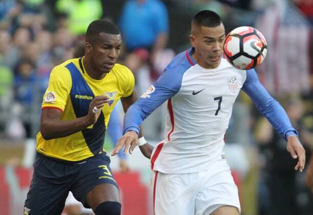 USA s Bobby Wood chases a ball against Ecuador s Frickson Erazo (3) in a 2016 Copa America Centenario soccer quarterfinals at CenturyLink Field in Seattle, Washington on June 16, 2016. USA beats Ecuador 2-1 to advance to the semi-finals.  SEA2016061619 JIMxBRYANT