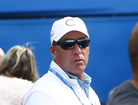 17.06.2016. Queens Club, London, England. Aegon Queens Tennis Championships Day Five. Tennis legend Ivan Lendl, who has rejoined Andy Murray s coaching team this week, watches from the courtside. Murray beat Kyle Edmund (GBR) in three sets to go into the semi finals tomorrow. xAlanxMartinx  ActionPlus11750712
