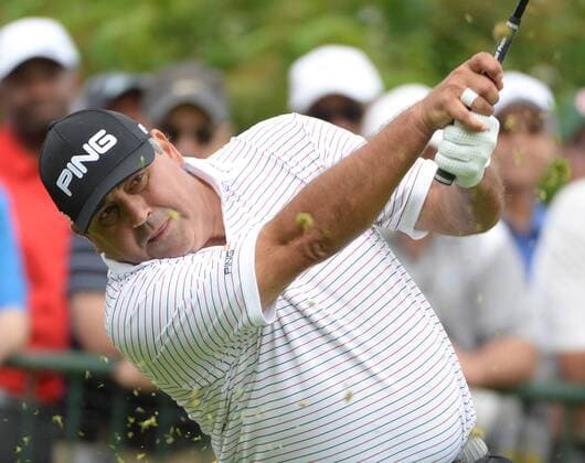 Former US Open Champion Angel Cabrera, of Argentina, hist a shot on the second hole of his first round during the second day of the U.S. Open golf championship at Oakmont Country Club near Pittsburgh, Pennsylvania on June 17, 2016. Cabrera was just starting his first round due to the rain delays on Thursday.  OAK20160617116 PATxBENIC