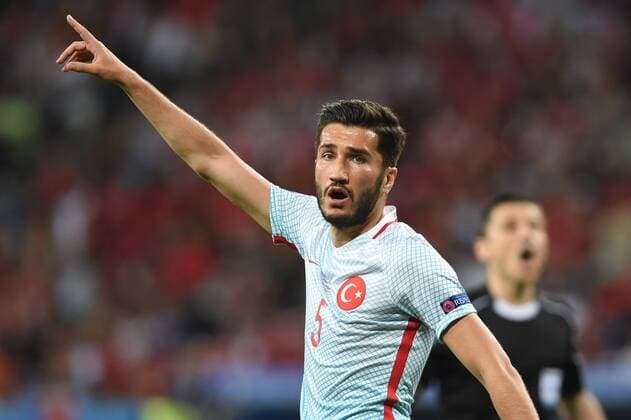 Nuri SAHIN (TUR),gibt Anweisungen,Aktion,Einzelbild, angeschnittenes Einzelmotiv,Halbfigur,halbe Figur. Vorrunde Gruppe D Spiel M21,Spanien (ESP)-Tuerkei (TUR) 3-0. am 17.06.2016 in Nizza,Stade Allianz Riviera. Fussball EM 2016 in Frankreich vom 10.06. - 10.07.2016.