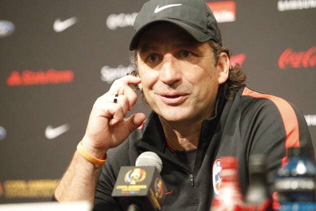 Chile head coach Juan Antonio Pizzi speaks during a press conference PK Pressekonferenz at the frame of Copa America Centenario at Levi s Stadium in Santa Clara, USA,17 June2016. Chile Press Conference !ACHTUNG: NUR REDAKTIONELLE NUTZUNG!  STA01 20160618-636018235951082487