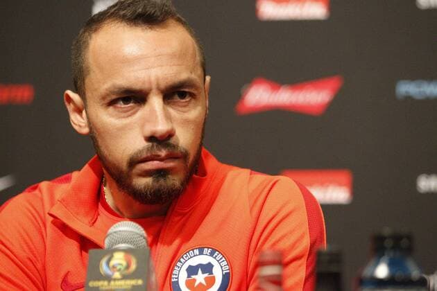 Chile player Marcelo Diaz speaks during a press conference PK Pressekonferenz at the frame of Copa America Centenario at Levi s Stadium in Santa Clara, USA,17 June2016. Chile Press Conference !ACHTUNG: NUR REDAKTIONELLE NUTZUNG!  STA01 20160618-636018236633894487