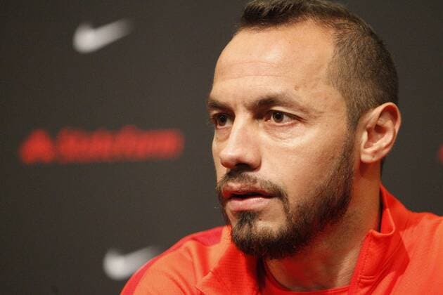 Chile player Marcelo Diaz speaks during a press conference PK Pressekonferenz at the frame of Copa America Centenario at Levi s Stadium in Santa Clara, USA,17 June2016. Chile Press Conference !ACHTUNG: NUR REDAKTIONELLE NUTZUNG!  STA01 20160618-636018236669930487