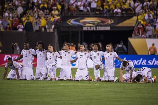 June 17, 2016 - East Rutherford, New Jersey, U.S - The Colombian national team Nationalteam watching the penalty kicks after full time at the Copa America Centenario USA 2016 soccer tournament at MetLife Stadium in East Rutherford, NJ Soccer 2016 - Copa America Centenario Colombia vs. Peru 0-0 (4-2) - ZUMAs192