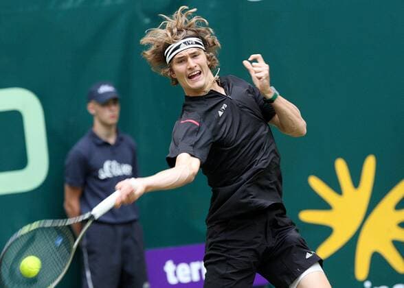 Alexander zverev win his match 1 2 finale Halle TENNIS : Gerry Weber Open - Tournoi de Halle - 18 06 2016 Photonews Panoramic 