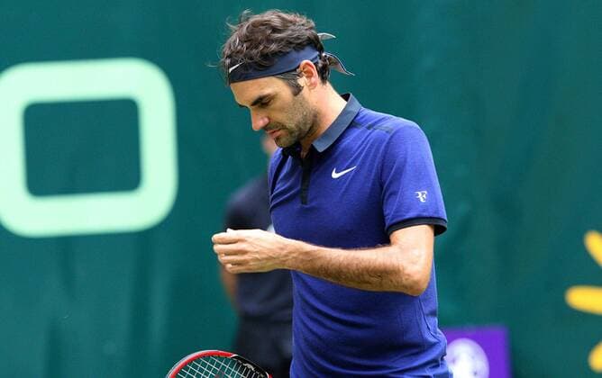 Roger Federer lose his match against alexander Zverev 1 2 finale Halle TENNIS : Gerry Weber Open - Tournoi de Halle - 18 06 2016 Photonews Panoramic 