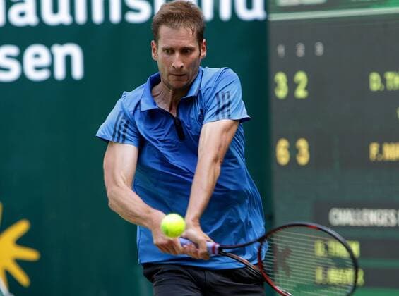 Florian mayer defeat Dominic Thiem in 1 2 finale Halle TENNIS : Gerry Weber Open - Tournoi de Halle - 18 06 2016 Photonews Panoramic 