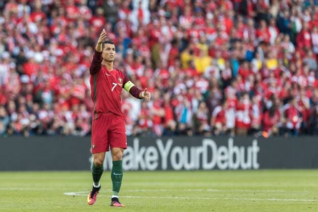18.06.2016, Parc de Princes, Paris, FRA, UEFA EURO EM Europameisterschaft Fussball Frankreich, Portugal vs Oesterreich, Gruppe F, im Bild Cristiano Ronaldo (POR) Cristiano Ronaldo (POR) during Group F match between Portugal and Austria of the UEFA EURO 2016 France at the Parc de Princes in Paris, France on 2016 06 18. Paris  EP_fei  