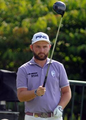 Andy Sullivan lines up his tee shot on the second hole during the third round at the U.S. Open golf championship at Oakmont Country Club near Pittsburgh, on June 18, 2016.  OAK20160618397 ARCHIExCARPENTER