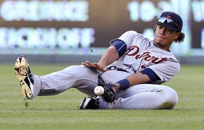 June 18, 2016 - Kansas City, MO, USA - A bloop single by the Kansas City Royals Salvador Perez lands in front of a sliding Detroit Tigers right fielder Steven Moya in the second inning at Kauffman Stadium in Kansas City, Mo., on Saturday, June 18, 2016. Detroit at Kansas City - ZUMAm67_